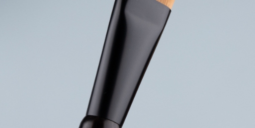 Vegan makeup brush bristles