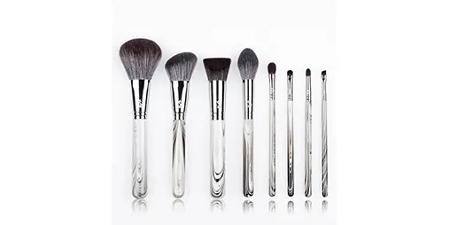 How Beauty Retailers Can Build a Differentiated Private Label Makeup Brush Collection
