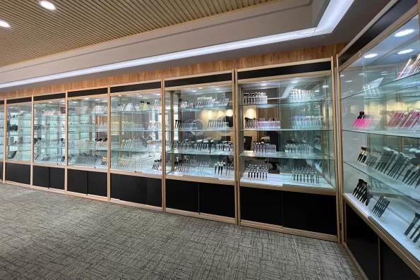 Cangzhou Green Cosmetic Brush Co., Ltd.