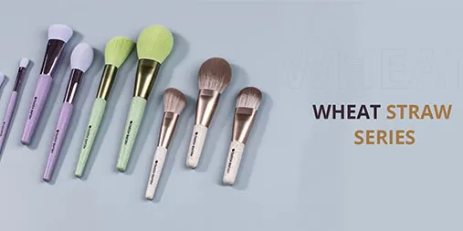 How Cosmetic Brands Develop Custom Private Label Lip Brushes