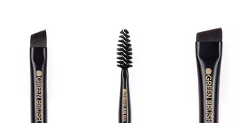 How Many Eye Brushes Should Your Private Label Collection Include?