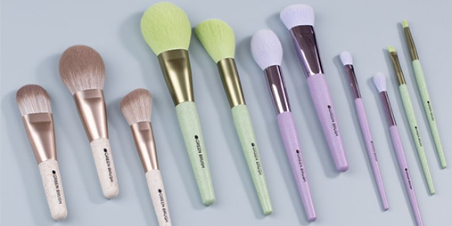 What Makes a Makeup Brush Suitable for Large-Scale Private Label Production?